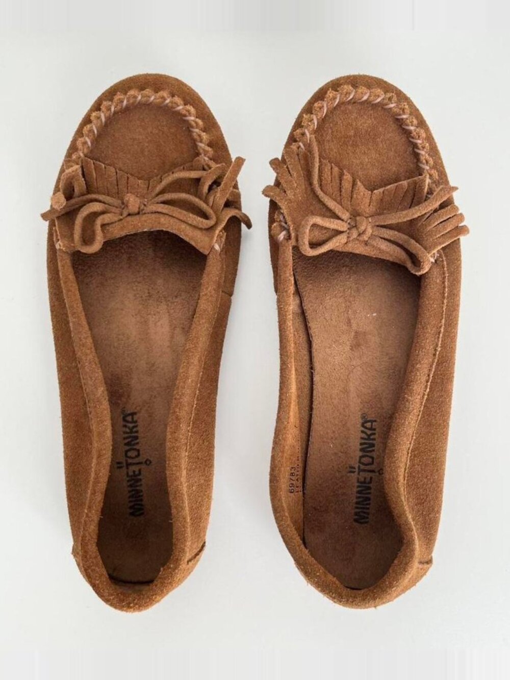 Minnetonka Women's Kilty Suede Moccasins Size 7 Brown Hardsole Boho Preppy